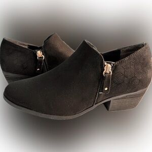 Dr. Scholl’s Womens Black Ankle Bootie